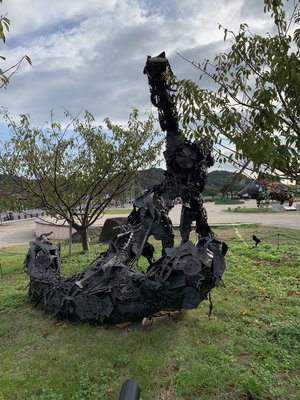04-01-10_An artwork named the Memory of Ship's Hull by Atzushi Ozawa.jpg