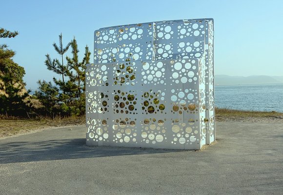 04-05-06_Artwork named Time Exposed  by Hiroshi Sugimoto.jpg