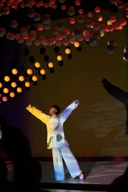 China 2010---I-2-03-02-The show of China Private Enterprise Pavilion was creative.jpg