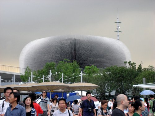 China 2010---I-4-11-04-UK Pavilion which we did not enter.jpg