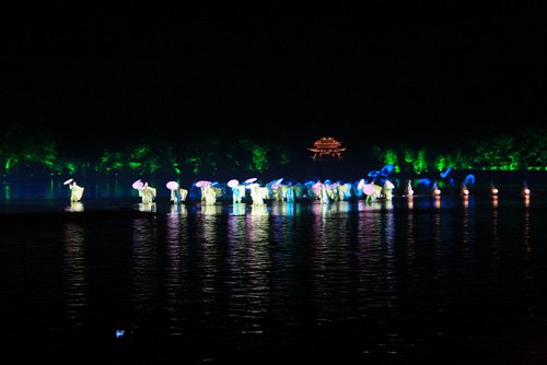 China 2010---I-7-09-03-The opera is full of light phantom.jpg