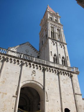 Croatia 2011 --- D08_03-04-01_Cathedral of St. Lovro 1 (Trogir, Croatia).jpg