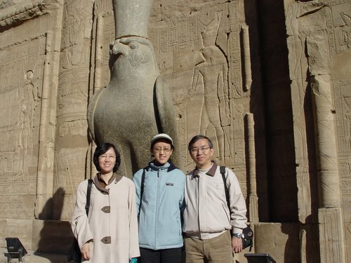 Egypt 2004---Statue of God Horus in Edfu Temple.jpg