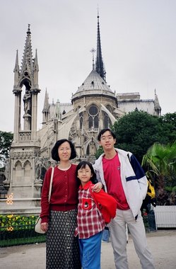 France 1998---Notre Dame in Paris.jpg