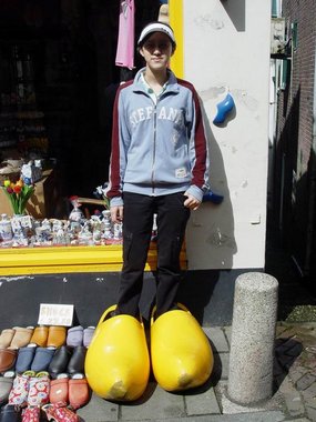 Holland 2005 - Wearing big wood shoes in Volendam.JPG