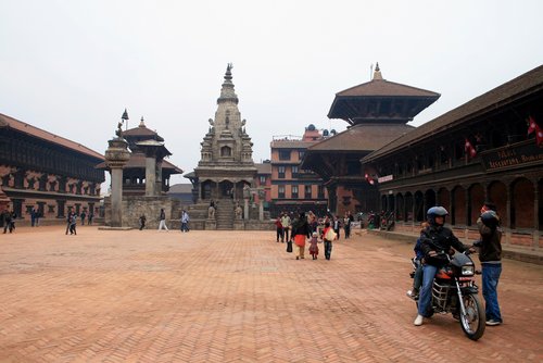 Nepal 2010---07_03_05-1_Durbar Square in Bhaktapur---an entire view.jpg
