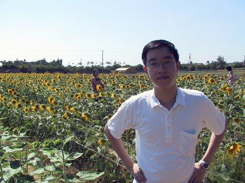 Taiwan-Kuanyin 2003--- Sun and Green Farm in Kuanyin, Taoyuan.jpg