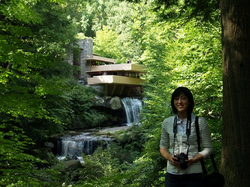 USA 2008---10-03-3 Famous Fallingwater Museum near Pittsburgh.jpg