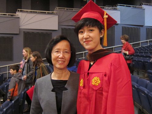 USA 2015 --- D05-01-02_NY - Alice graduates from the SVA (a shot with mom).JPG
