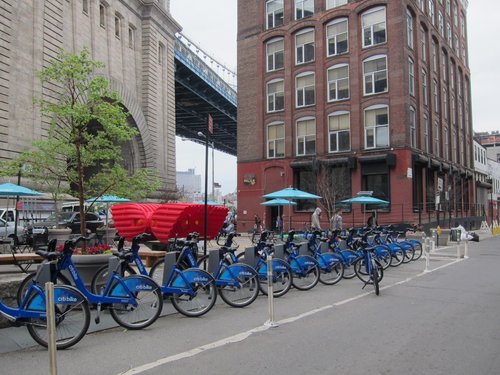 USA 2015 --- D09-03-03_NY - NY 'YouBike'.JPG
